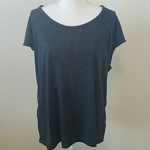 Women's Gap t-shirts with front pocket